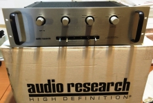 1056684-audio-research-sp6b-preamplifier.jpg