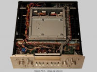 a_marantz_pm-8_inside_bottom_x.jpg