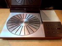 platine vinyl BANG ET OLUFSEN beogram 6006 palissandre